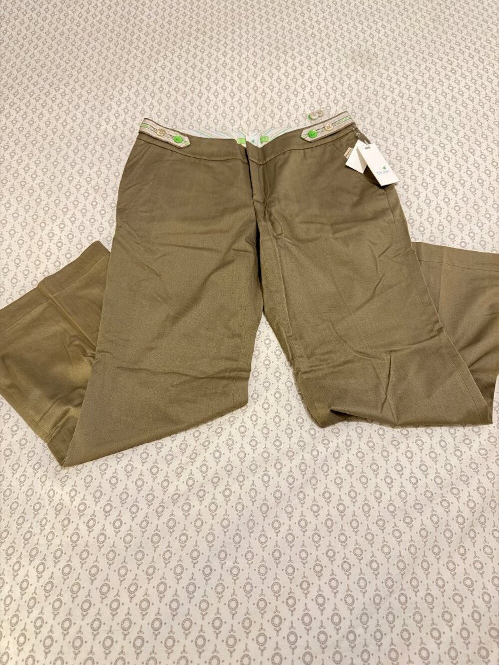 NEW with Tags Birdie Golf Capris Womens 4 US 29X26 Olive Khaki 97% Cotton 3%